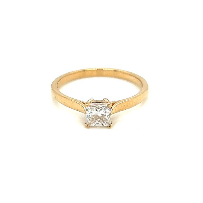 0.90ct Princess Cut Four Prong Graduated Cathedral Shank Solitaire Charles & Colvard Forever One Princess Cut Moissanite Ring14K Yellow Gold